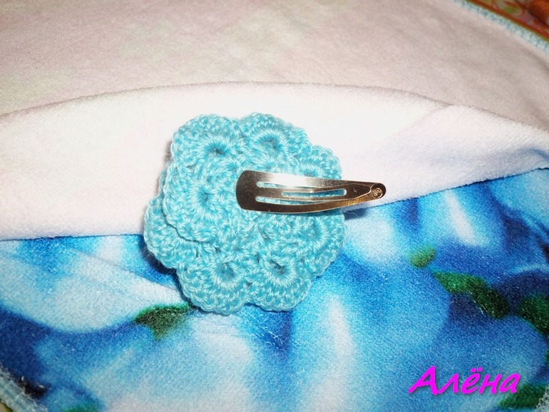 МК вязаной заколочки крючком.