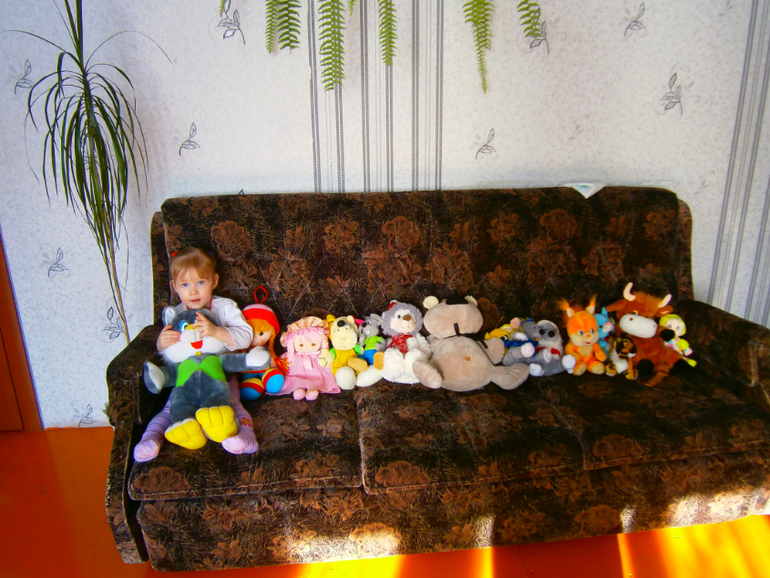 С праздником!... и немного о нас...