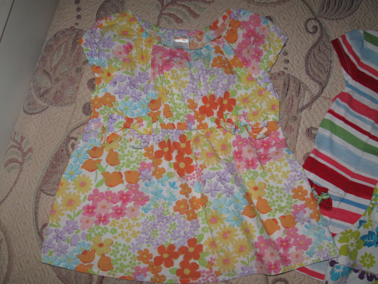 Одежда на девочку на 2-4 года