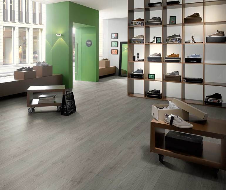 Идеальный серый ламинат