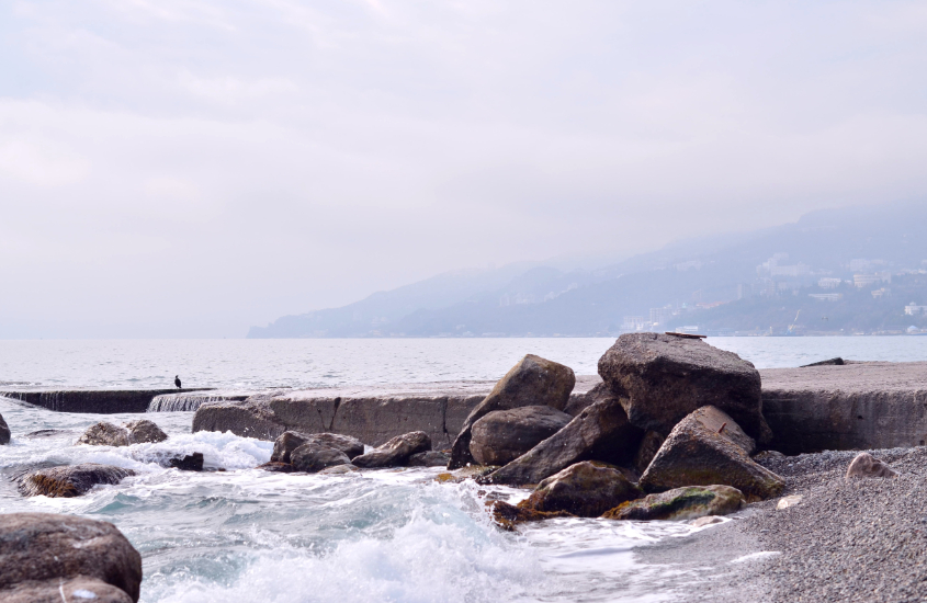 Ялта,набережная,февраль)