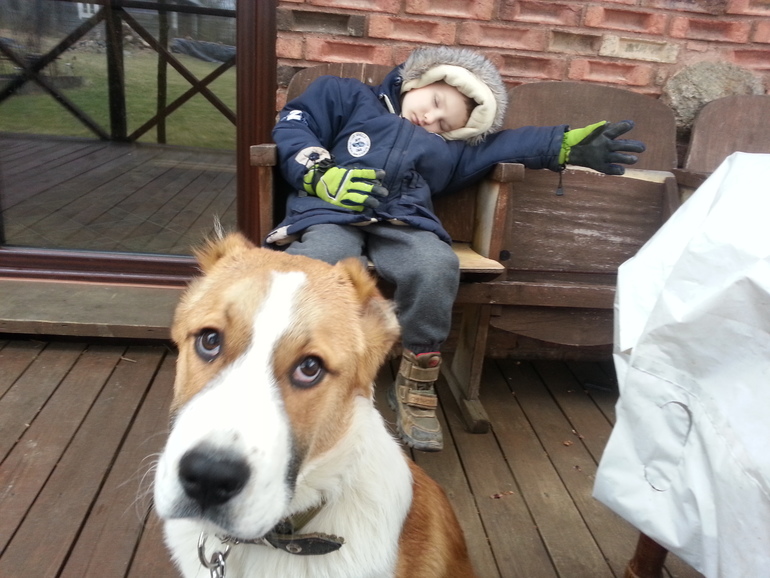 девочке 5 месяцев)