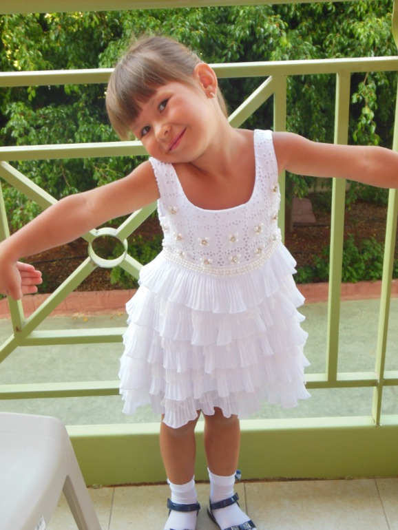 6110d193960fa312d265e836afbeb7bc.jpg