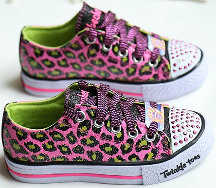 Кеды для мальчиков и девочек.