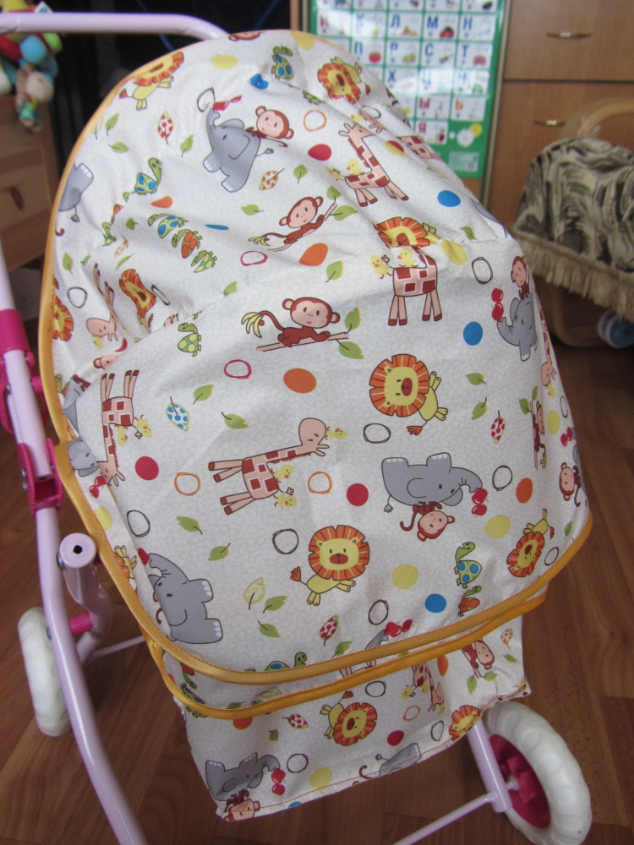 Коляска для дочки.