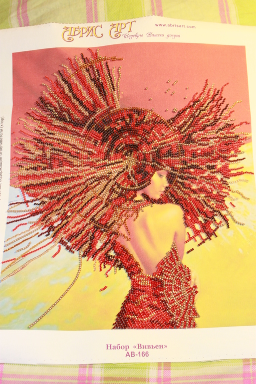 и вся!!! осталось отдать в багетную мастерскую)))