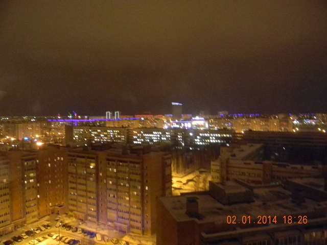 А из нашего окна Площадь Красная видна)))