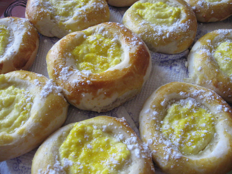 наши вчерашние ватрушки