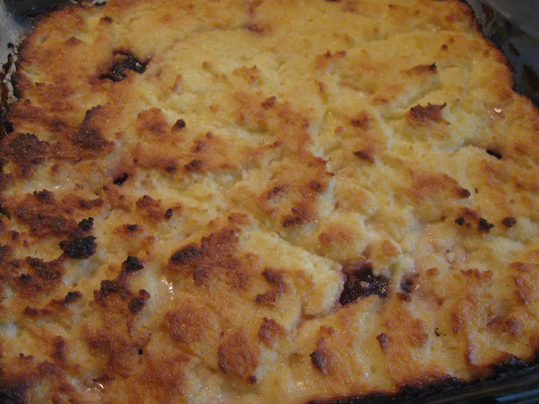 Творожная запеканка и хлеб