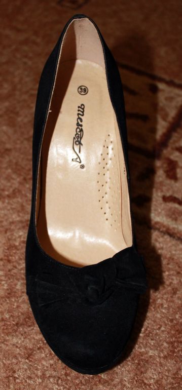 Обувь б/у 37-38 размеры от 200 рублей