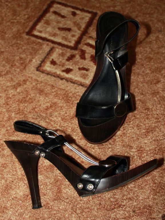 Обувь б/у 37-38 размеры от 200 рублей