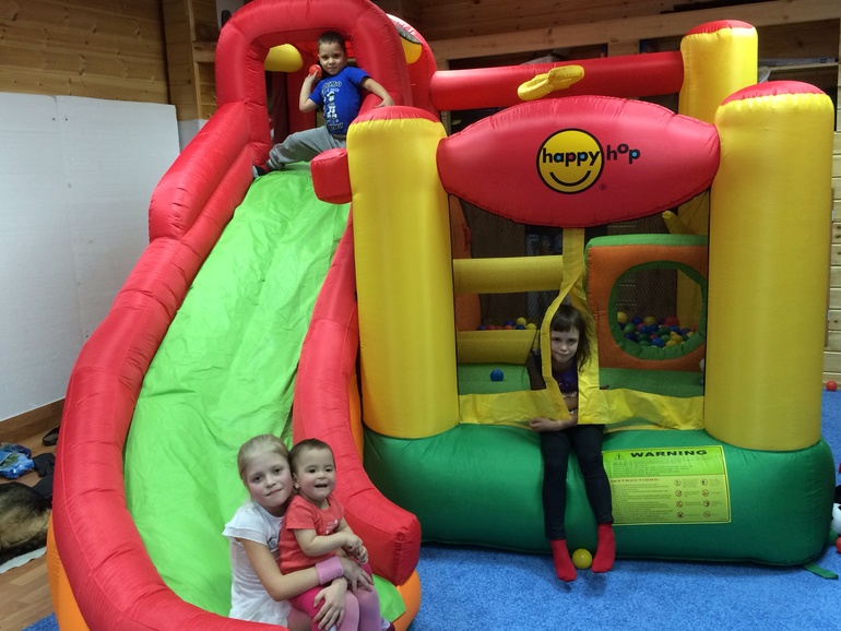 Надувные Игровые комплексы Happy Hop - идеальное решение для дачи! СЕЙЧАС ВЫКУПАЮ ОТ 1 БАТУТА