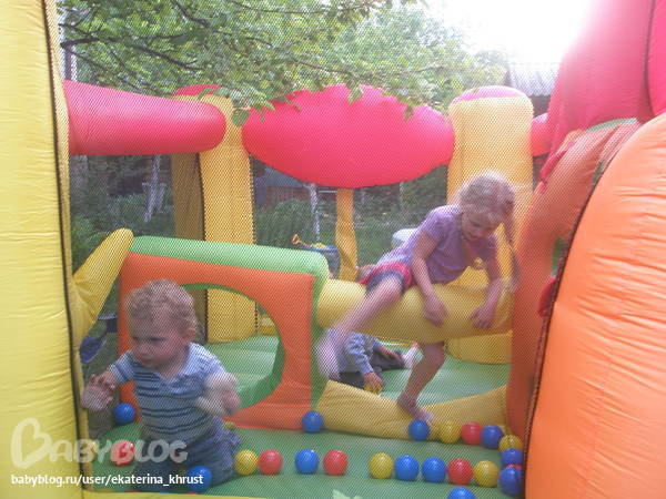 Надувные Игровые комплексы Happy Hop - идеальное решение для дачи! СЕЙЧАС ВЫКУПАЮ ОТ 1 БАТУТА