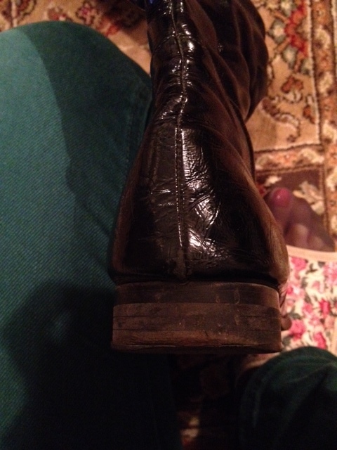 начало разборки обувного безобразия ...40-41