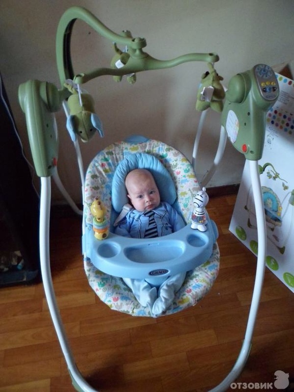 Развивающий центр, качели, силдшка в ванную, машина