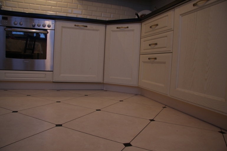 Моя кухня от компании ДИЗАЙН-КУХНИ, отзыв о компании, которую пиарили на ББ