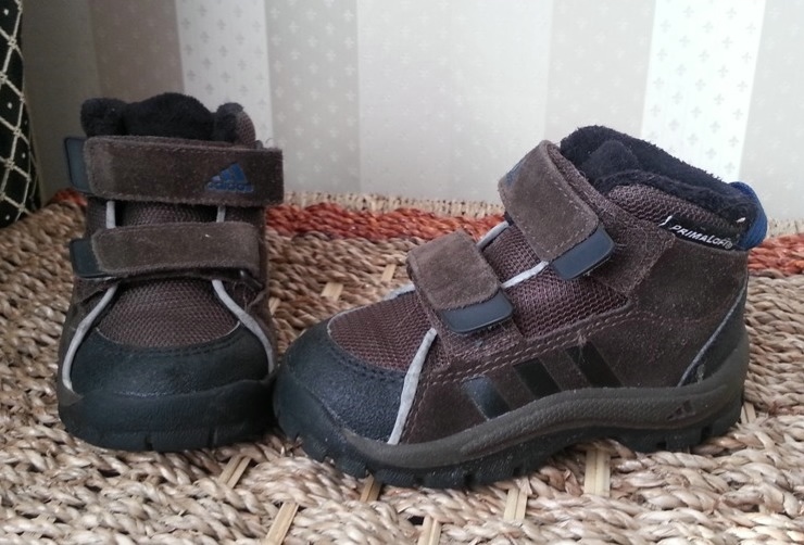 обувь лето и зима (половина и на мальчика) разных размеров