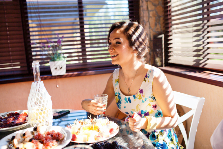 Девичник. полная серия)