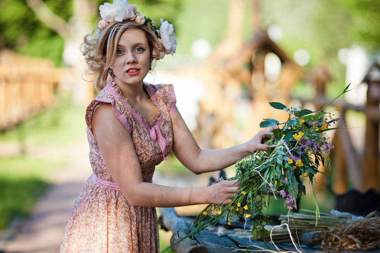 Девичник. полная серия)