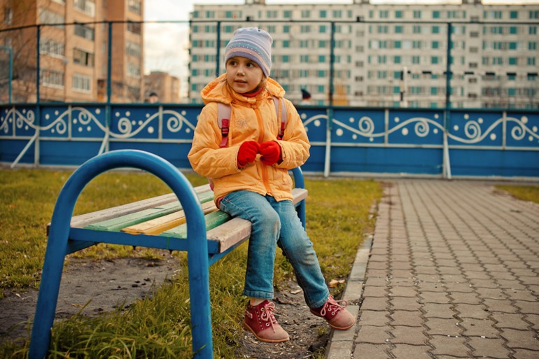 просто прогулка с дочкой)