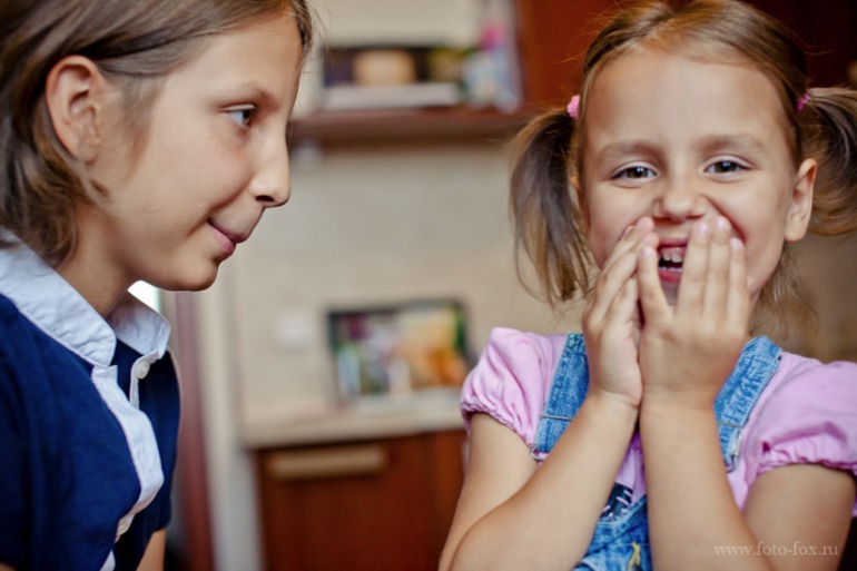 две сестренки!