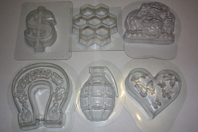 Продам новые формы.