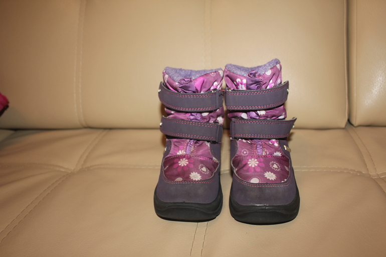 Зимняя обувь 22 р. ugg,skandia, demar