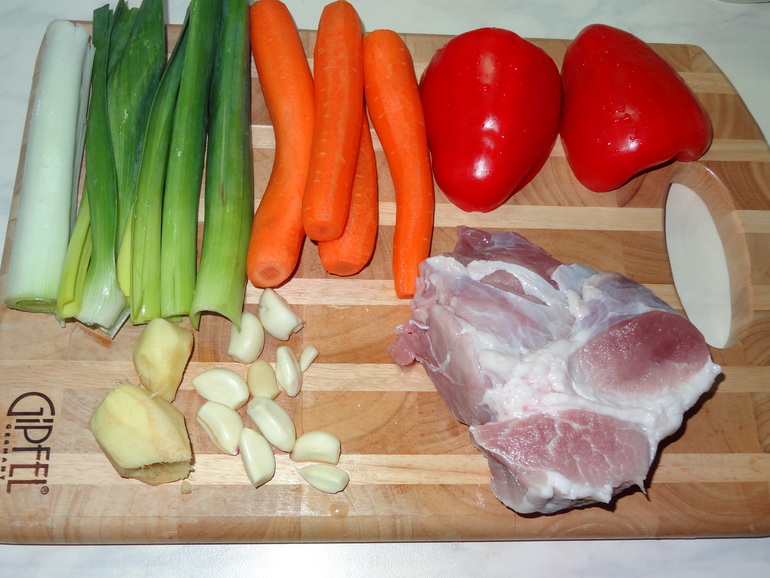 Готовим настоящую китайскую лапшу