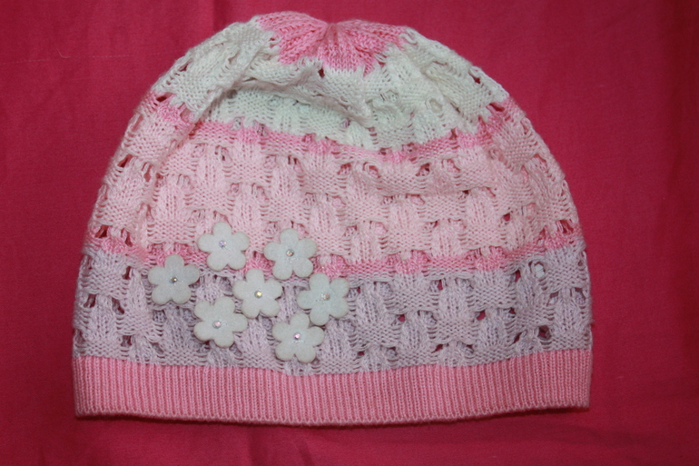 Шапочки для девочки от 200 руб