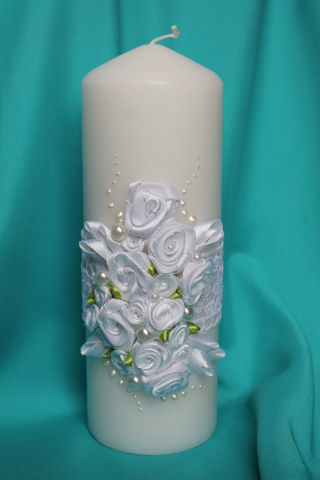 Свеча, декорированная в технике канзаши