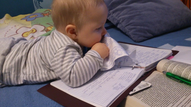 Ванечке 6 месяцев, или на пол пути к юбилею:-)