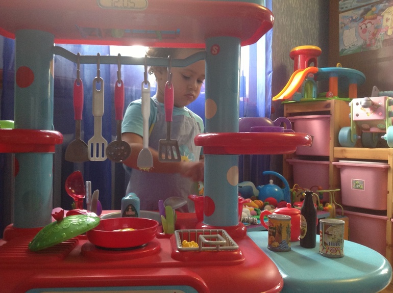 И целого дивана может быть мало...