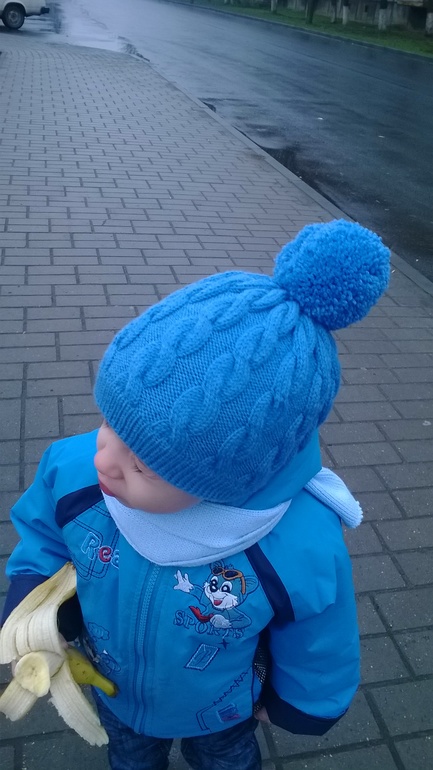 еще одна шапочка