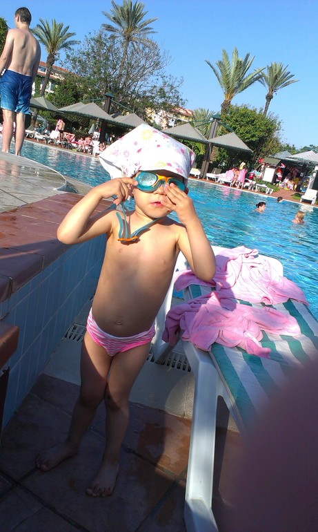 Наша первая заграничная поездка с семьей!