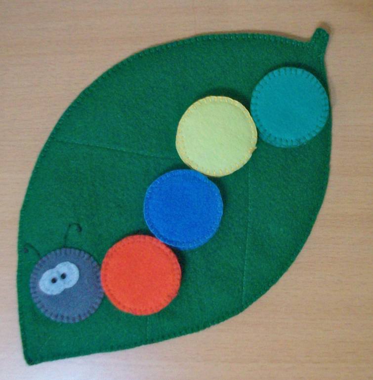 Гусеничка цветная