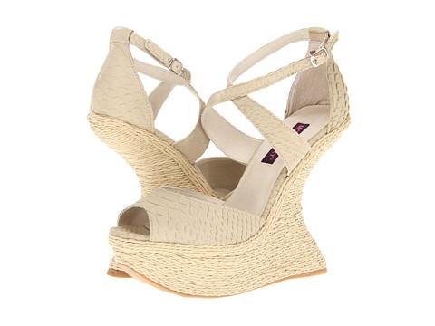 Продам босоножки с сайта 6рм. 1750 руб.