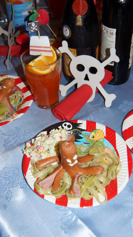 Как мы отмечали годик Аришкин (ну и мои 33 заодно)))