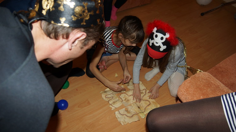 Как мы отмечали годик Аришкин (ну и мои 33 заодно)))