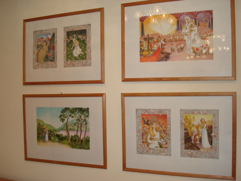 Открытие выставки иллюстраций Ольги Ионайтис