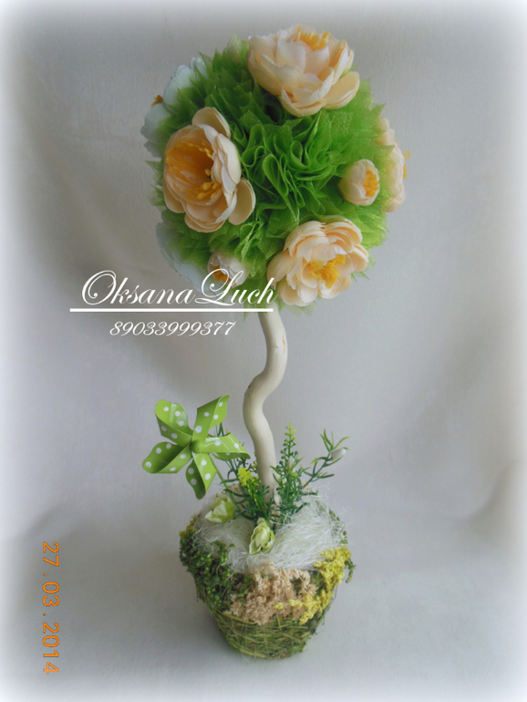 Свеженькие деревца...