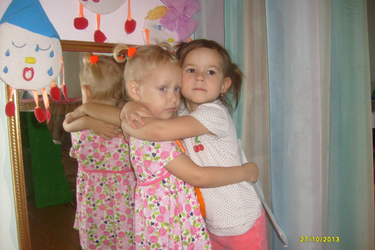 фотки из жизни садика (девочкам 2г8мес)