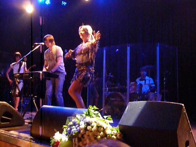 На концерте группы Город 312 в клубе Б 2