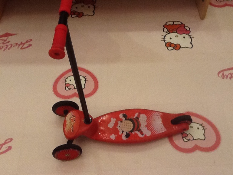 Самокат в отличном состоянии.