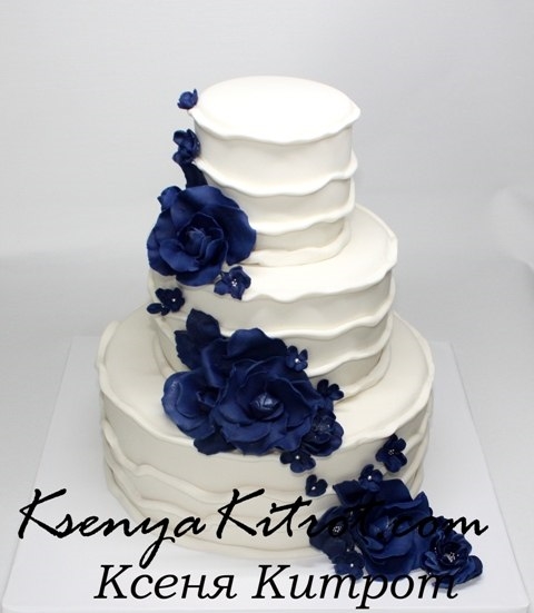 Дизайн торта с начинкой безе???