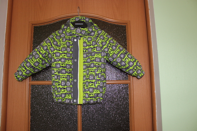 Продам весенне-осенний комбинезон Kerry рост 86