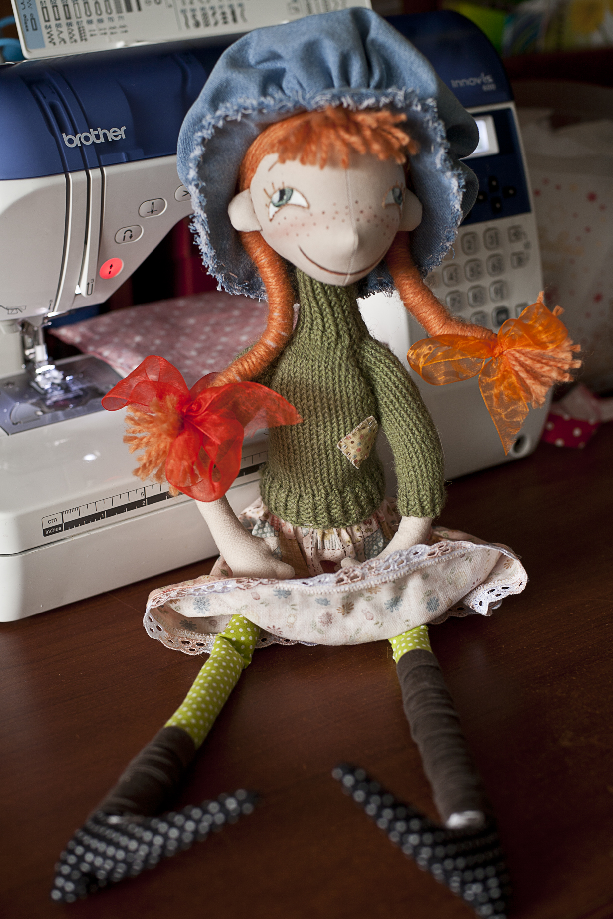 Шьём упаковку для куклы. Мастер класс.