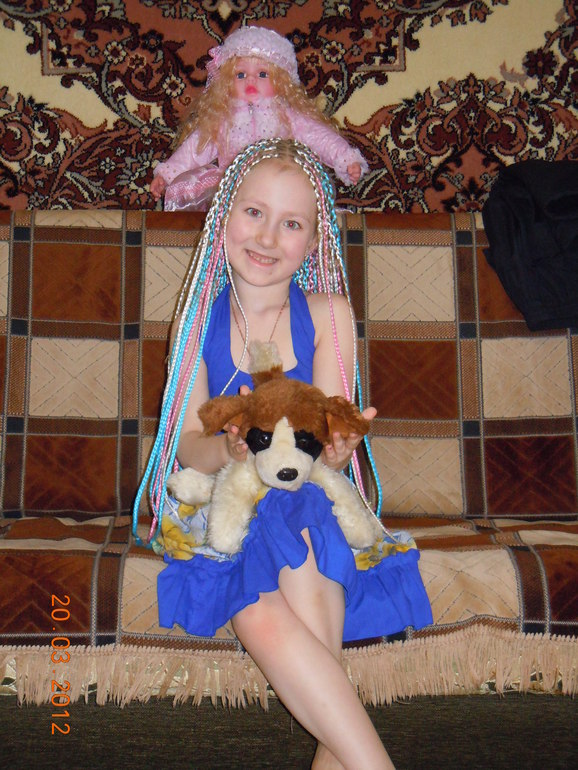 Любитель профессионал, не парикмахер.