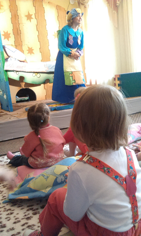 Театр на подушках..."Про мышонка..."