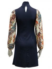 Очень красивое платье!!!! Р-р S (42). Почта.