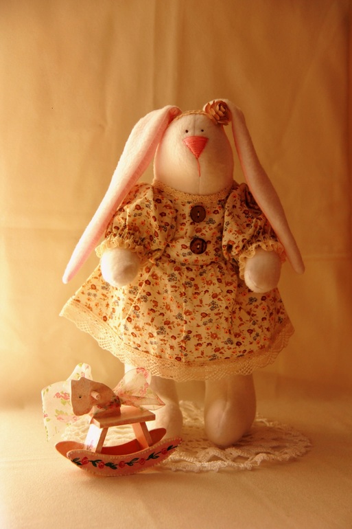 Игровая зайка с лошадкой